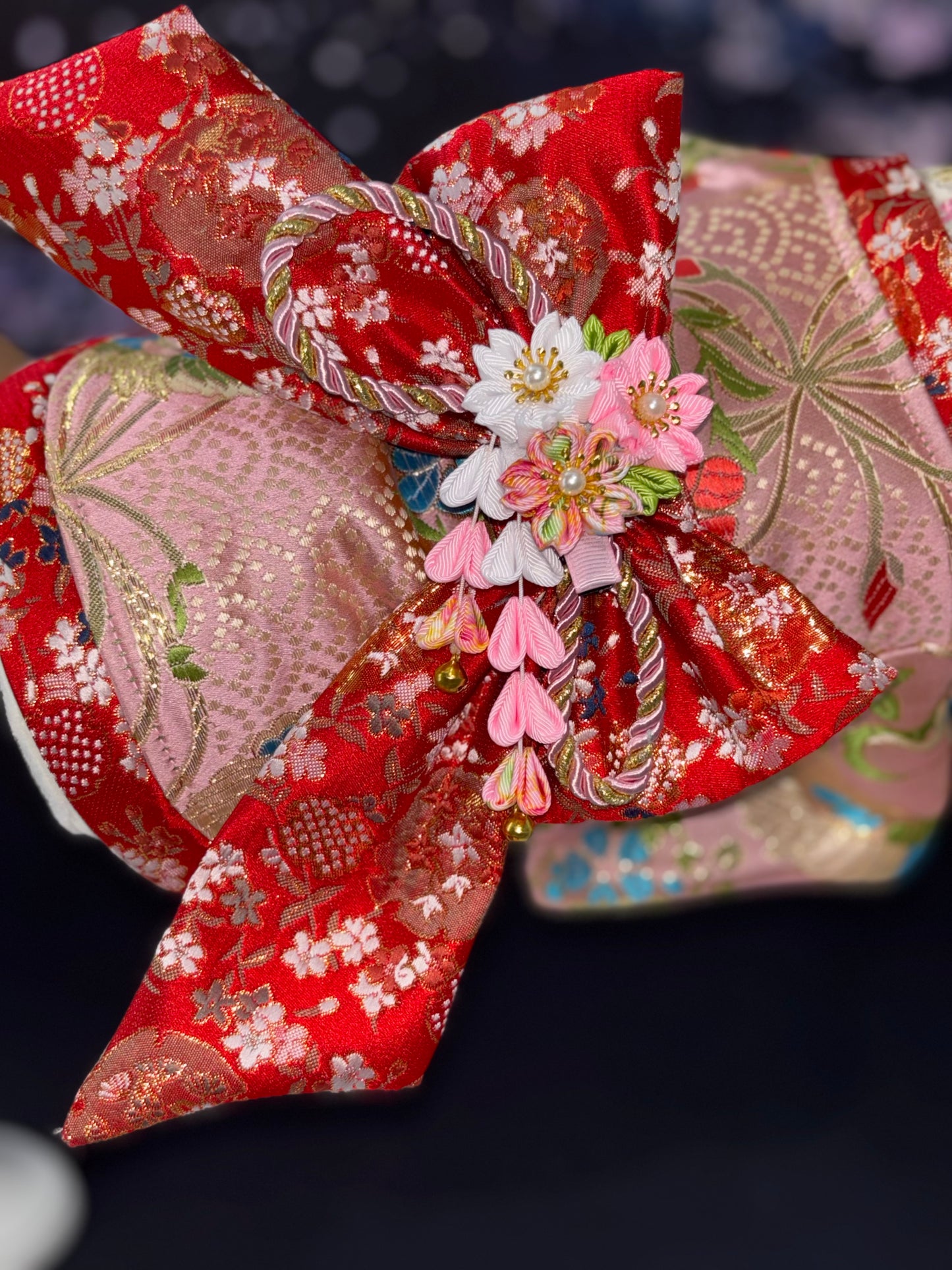金緋の華錦（きんぴ のかきん）